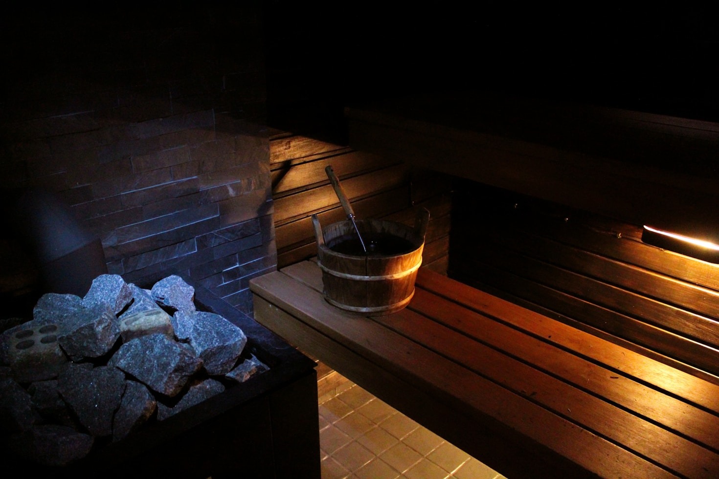 Building a Healthier Lifestyle with Infrared Saunas
